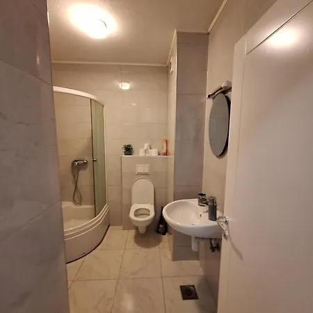 Apartman Sarah - Autobuska Stanica Tuzla Exterior photo